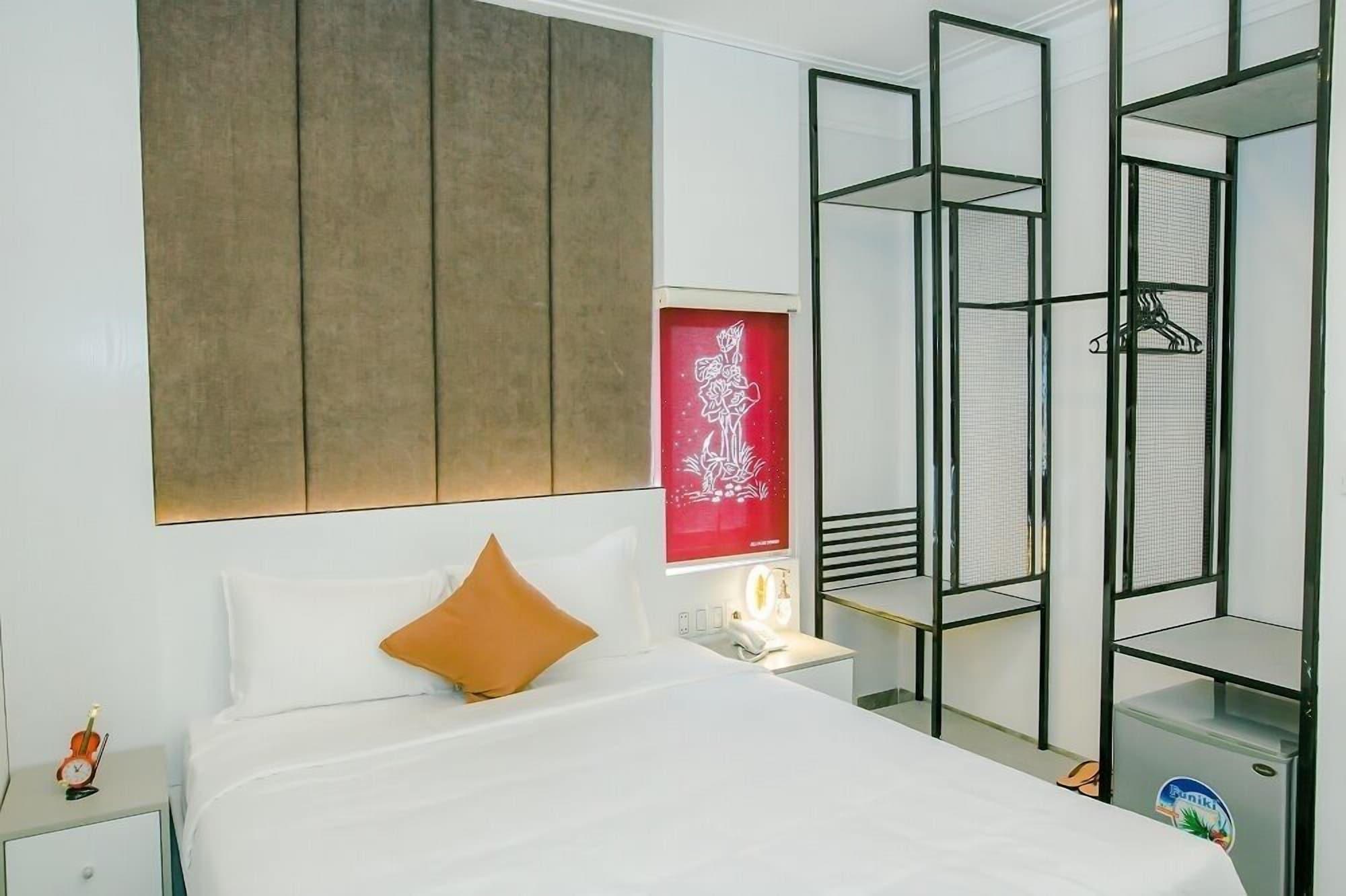Mayana Hotel Da Nang Buitenkant foto