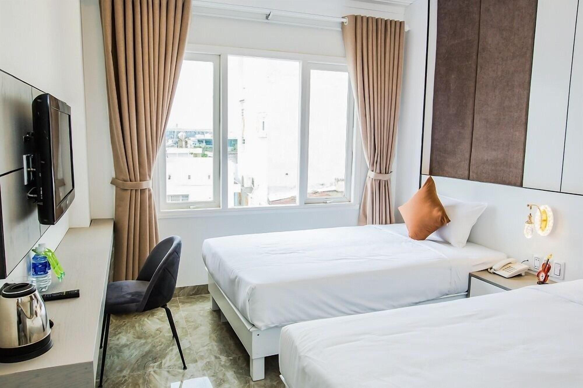 Mayana Hotel Da Nang Buitenkant foto