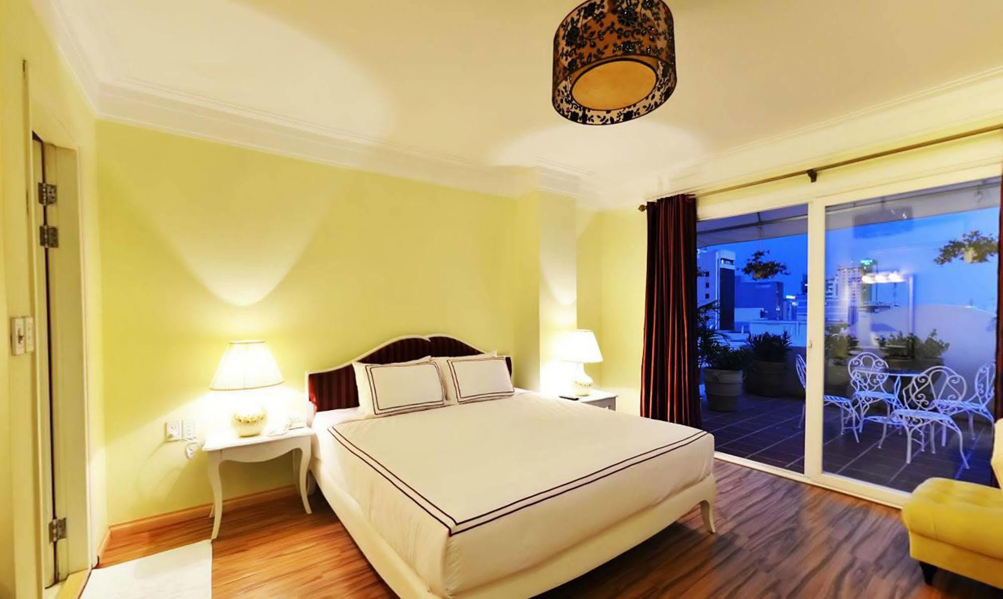 Mayana Hotel Da Nang Buitenkant foto